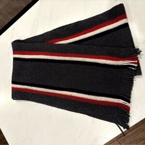 Banana Republic Tommy Hilfiger Design Knit Scarf